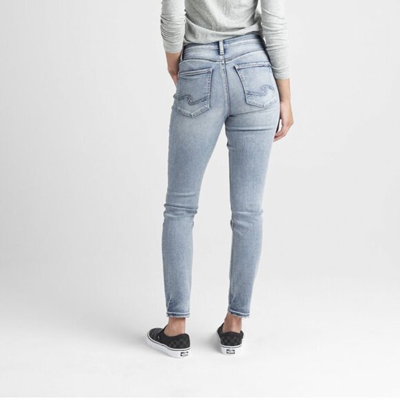 Silver Jeans Co. Women's Avery Light Skinny - Picture 7 of 10